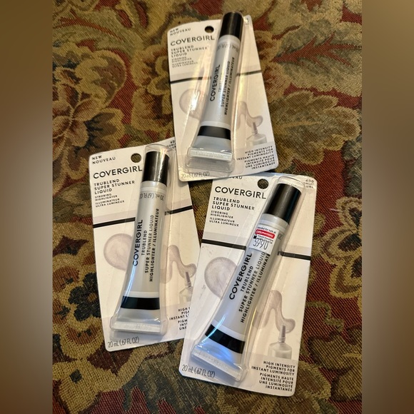 3 Tubes- NWT- Covergirl Moonlit Trublend Super Stunner Liquid - Picture 5 of 8
